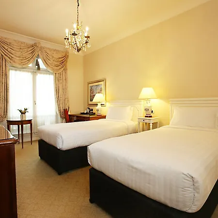 M Social Hotel 4*