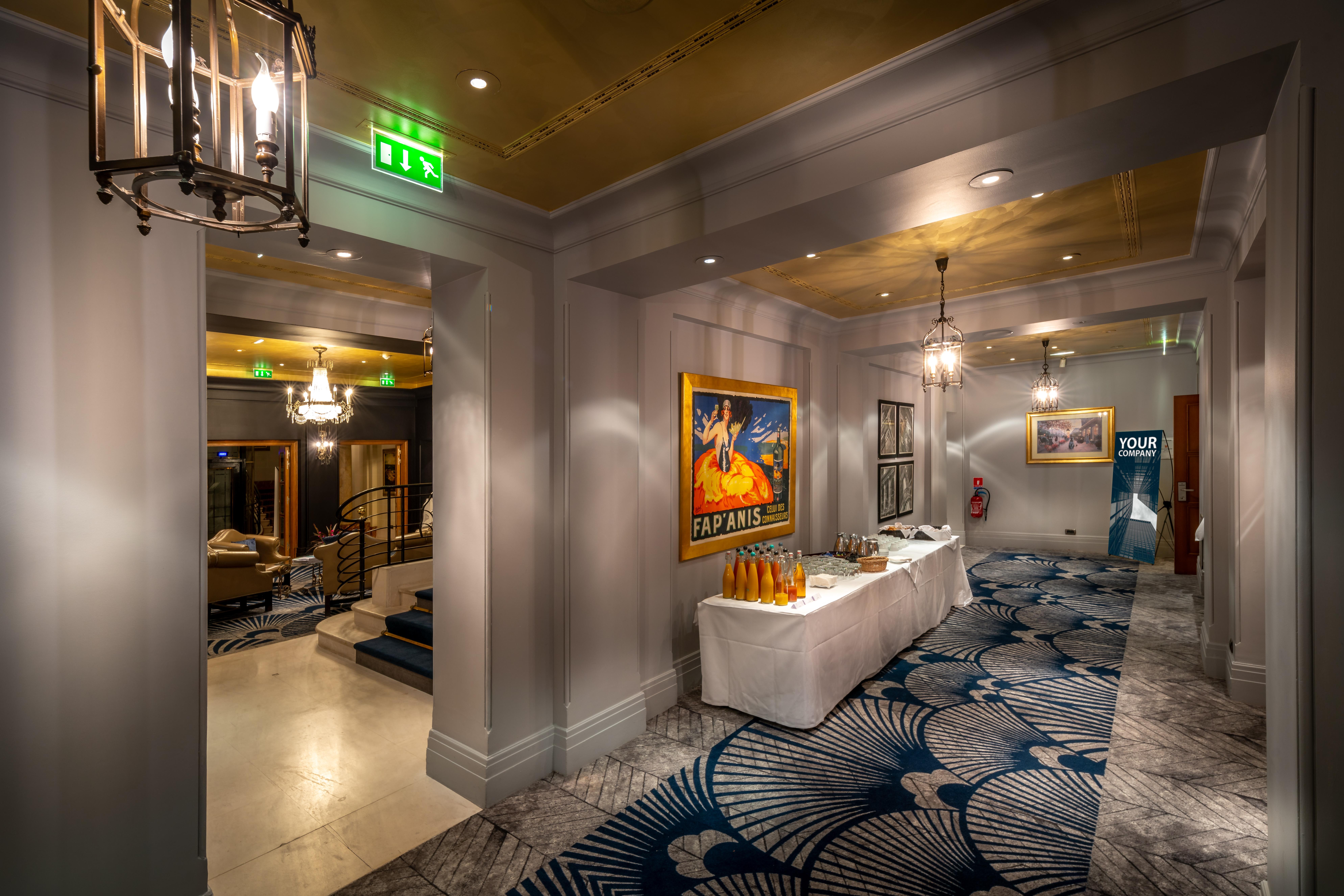 Hotel M Social